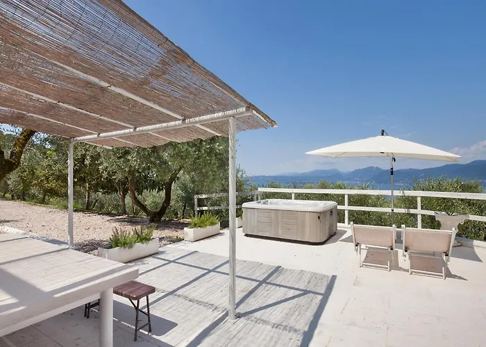 Villa Roby-Loft A Torri Del Benaco
